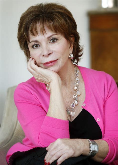 'everyone called me crazy for divorcing in my 70s. libros - Isabel Allende: " umbral otra etapa emocional y ...