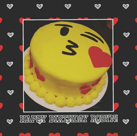 Emoji Birthday Cake 72316 Emoji Kisses Cakemaker Emoji Birthday