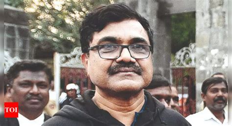 Bombay Hc Questions Nias Claim Of Terror Links Gives Bail On Merit To Anand Teltumbde Mumbai