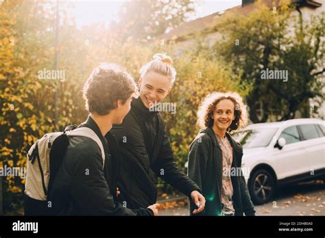 Adolescence Bonding Hi Res Stock Photography And Images Alamy