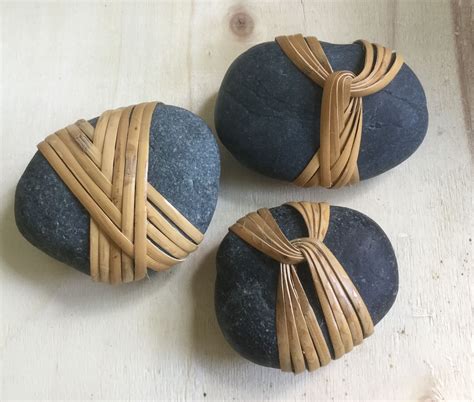 Japanese Basketry Knots First Attempts Stone Wrapping Stone Wrapping Tutorial Stone Crafts