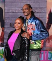 Snoop Dogg's Wife Flaunts Her Gorgeous Smile in a New Selfie and Is ...