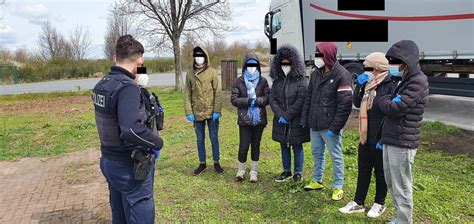 Tag der arbeit in deutschland. BPOLI MD: 15. Behältnisschleusung 2021 in Sachsen-Anhalt ...