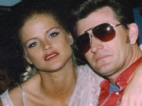 Anna Nicole Smiths Father Tried To Have Sex With Her After Playmate