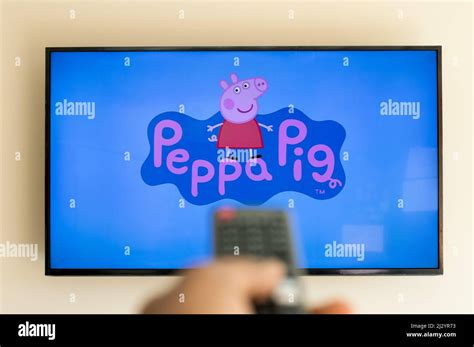 Peppa Pig Dibujos Animados En Tele Fotografía De Stock Alamy