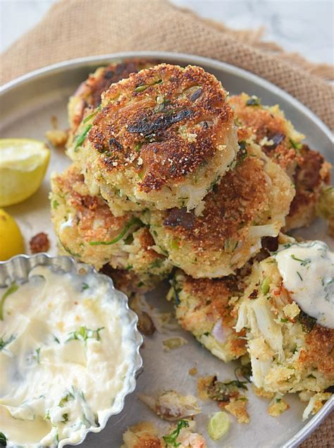 Make This Ultimate Easy Crab Cakes Savory Bites Recipes A Food Blog