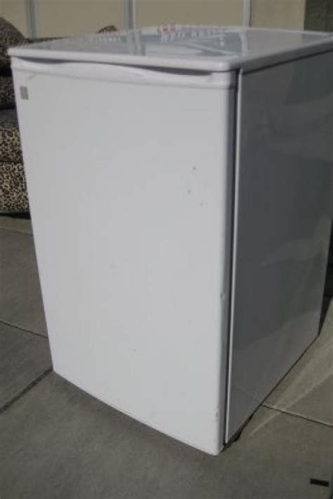 These are all the cheap refrigerator deals you need to check out if you're on the hunt for a new centerpiece for your kitchen. $100 - mini fridge | Black mini fridge, Mini fridge, Fridge