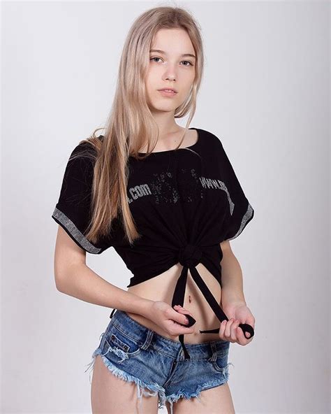 Viktoriya D Rareviktoriya • Instagram Photos And Videos Women Young Models Fashion