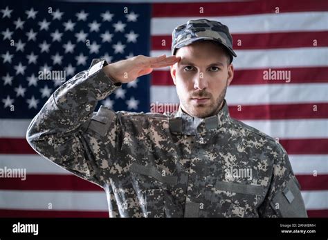 American Soldier Flag Saluting Hi Res Stock Photography And Images Alamy