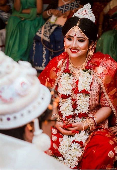 14 Beautiful Photos Of Bengali Brides That Will Mesmerize You