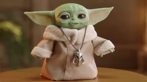 Ce Bébé Yoda Interactif Fera Bientôt Le Bonheur Des Petits Jedi Américains