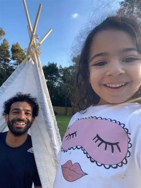 Liverpool Fc Star Mohamed Salah Shares Adorable Pictures Of Himself And Daughter From Lockdown