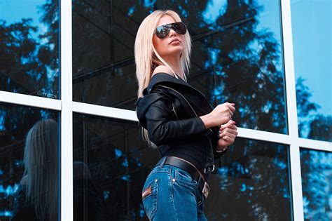 Wallpaper Women Portrait Blonde Sunglasses Reflection Jeans Leather Jackets Pants