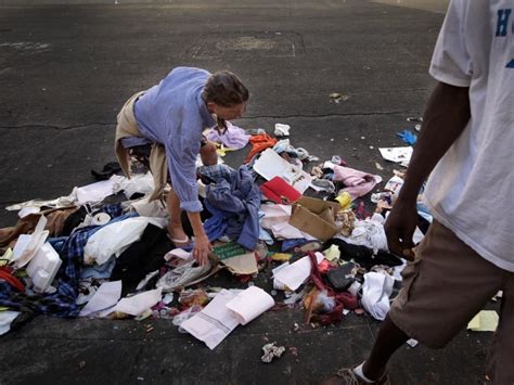 Trash Scandal LA Cracks Down On Businesses Seeks Homeless Help