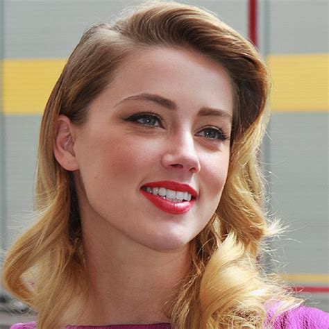 Amber Heard Bio Net Worth Height Facts Dead Or Alive