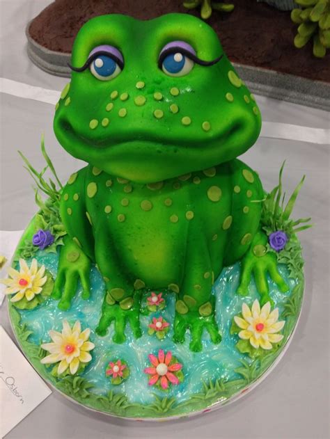 birthday cake my sis loves frogs frog food frog cakes frog pictures