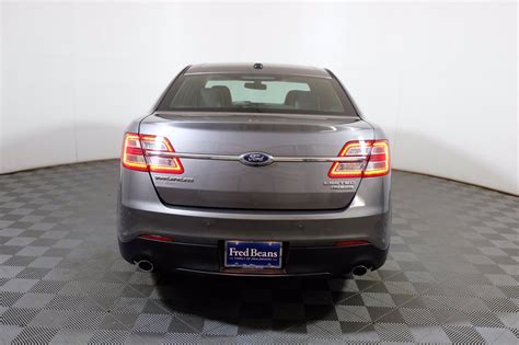 Pre Owned 2013 Ford Taurus Limited Fwd 4dr Car