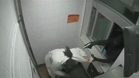Armed Robber Climbs Through Mcdonalds Drive Thru Window In Georgia