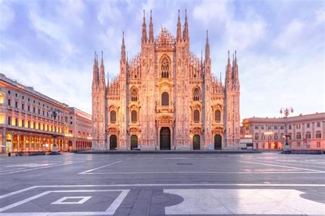 I Numeri Del Duomo Di Milano Una Chiesa Gigantesca