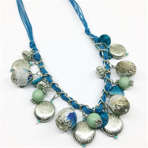 Handmade Beaded Necklace 14105