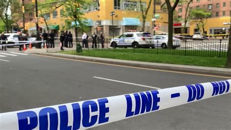 Bronx Private Security Officer Shoots Knife Wielding Man Outside Macys