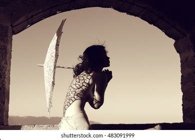 Nude Girl Umbrella Stock Photo 483091999 Shutterstock