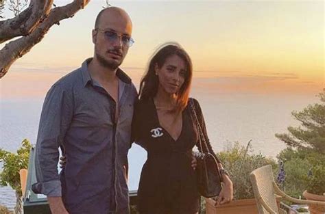 E a valanga sui social arrivano gli auguri per pippo baudo il «re dei presentatori» monumento della tv che compie oggi 85 anni con sana. Chi è Gabriele Pippo e Silvia Tirado Temptation island Vip ...
