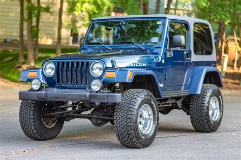 32k Mile 2005 Jeep Wrangler Rubicon 6 Speed For Sale On Bat Auctions