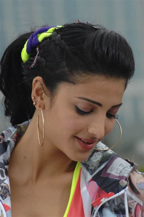 shruti hassan cute pictures ~ indian hot actress pictures collections