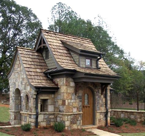 Tiny Stone Cottage House Plans In 2020 Stone Cottage Homes Stone