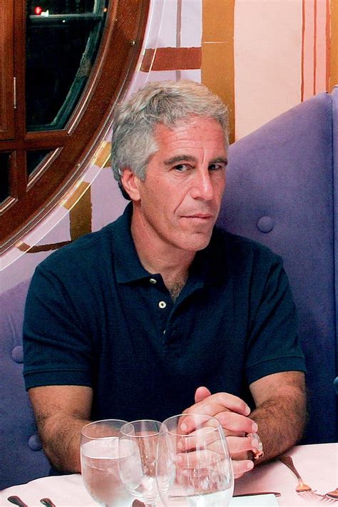 Who Is Jeffrey Epstein An Opulent Life Celebrity Friends And Lurid Accusations The New York