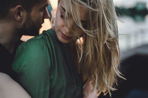 9 clear signs that a guy has fallen madly in love with you