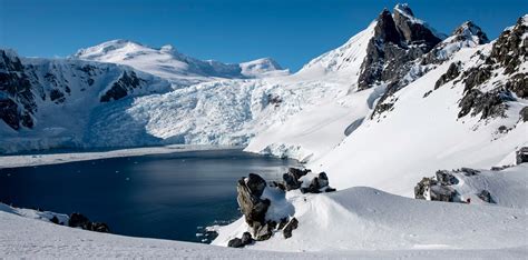 10 physical features of Antarctica that will amaze your clients