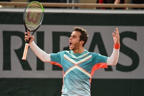 World of tennis seen by @gaston,casual sunday player, @rogerfederer addict. Tennis. Sensation de Roland-Garros, Hugo Gaston quitte ...