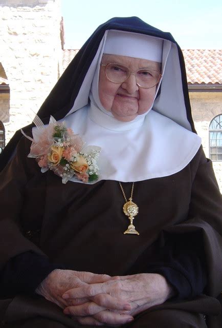 Catholic Tv Pioneer Mother Angelica Gets Feeding Tube Condition Stabilizes