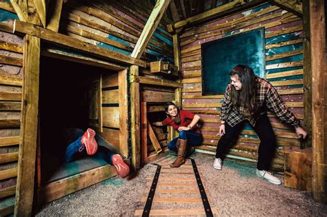 This escape room for kids was really interesting to watch my own kids work to solve. 10 Online Family-Friendly Escape Rooms You Can do with ...