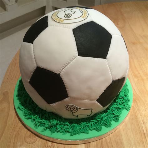 See more ideas about soccer cake, sport cakes, football cake. Derby County Football Cake (With images) | Football cake, Anna cake, Cake decorating