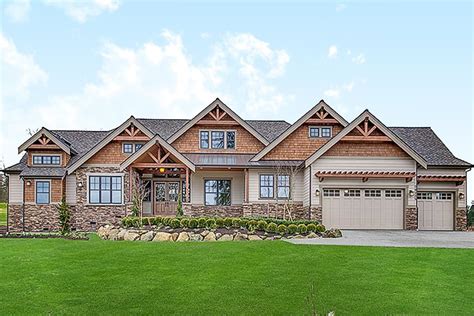 Mountain Craftsman With 2 Master Suites 23648jd Architectural