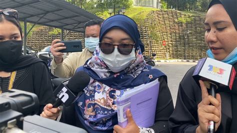 Mahkamah syariah versus mahkamah sivil berasaskan peruntukan perlembagaan malaysia. Alhamdulillah… tuntutan faraid selesai, ibu mentua Nor ...