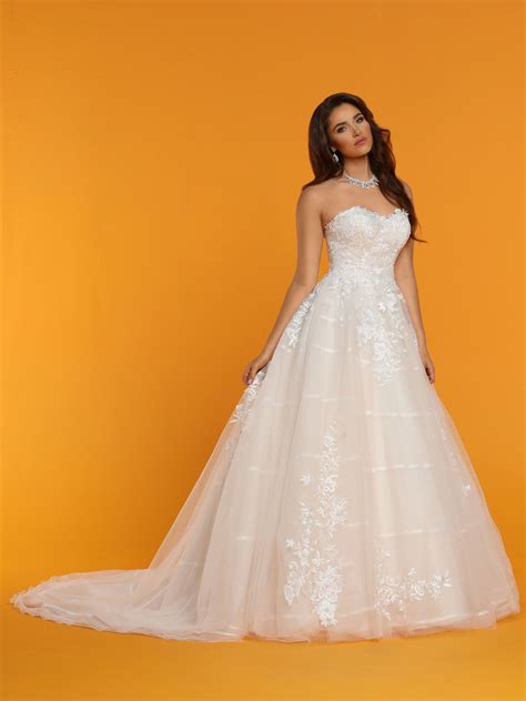 Style 50693 Davinci Wedding Dresses