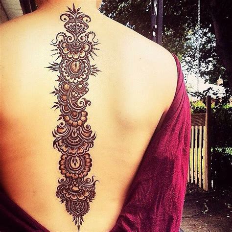 30 Intricate Mehndi Tattoos For Women