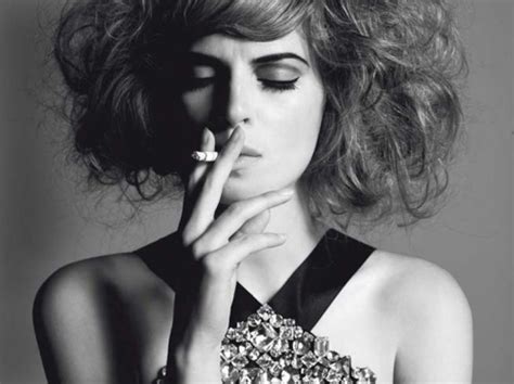 Black And White Cigarette Fashion Girl Model Smokeme