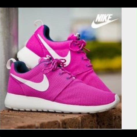 Sold Pink Roshe Run Running Shoes Pink Nike Shoes Nike Shoes Cheap