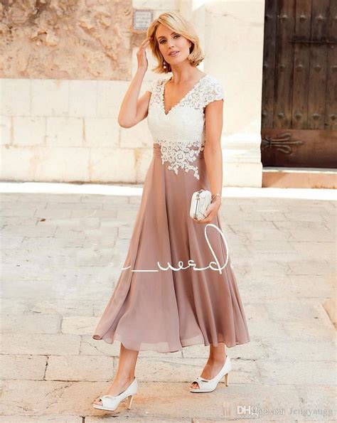 We selected some of the most gorgeous dresses for 2020! Elegant Mother Of The Bride Dress Deep V Neck Chiffon ...