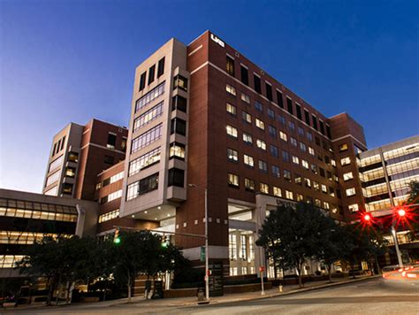 With Eight Highly Ranked Specialties Us News Again Calls Uab Best