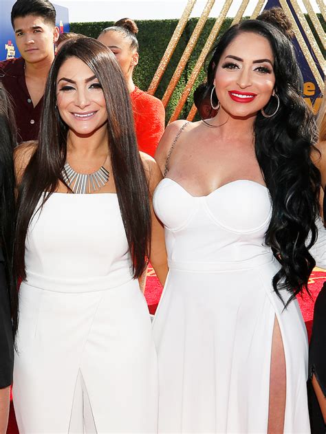 Angelina and chris have been together since 2016. 'Jersey Shore' Preview: Deena Talks Angelina Fight After ...