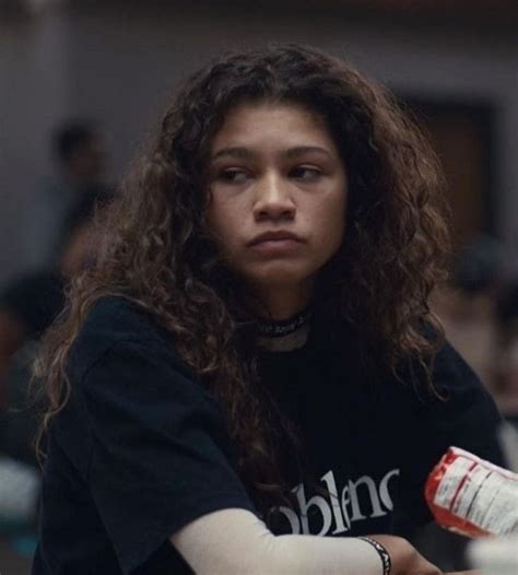 Zendaya's new show 'euphoria' has fans at the edges of their seats. 🖤lonerhijabi🖤 in 2020 | Zendaya coleman, Euphoria, Zendaya