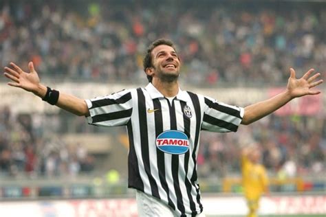 Alessandro Del Piero Biographyphotoswallpaper And Profile Sports