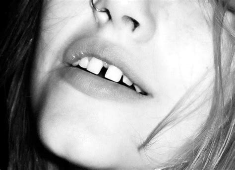 pin by fran casas on image collectionneur gap teeth teeth aesthetic teeth