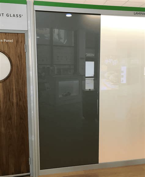 Switchable Black Out Effect Glass Intelligent Glass